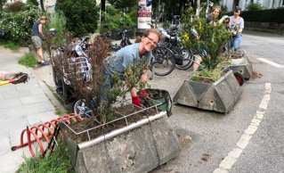 Pflanzkübel Aktion Fischers Allee